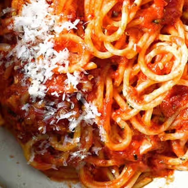 Tomato Sauce Spaghetti.